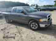 2004 Dodge 1500 SLT z VIN 1D7HA18N94J153875, wystawiony jako Copart lot #68169044 z przebiegiem 217 981 mil mil oraz Szkoda całkowita • Salvage title. Historia ofert i sprzedaży dostępna na DreamBid. Obrazek 4.