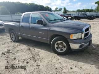 2004 Dodge 1500 SLT z VIN 1D7HA18N94J153875, wystawiony jako Copart lot #68169044 z przebiegiem 217 981 mil mil oraz Szkoda całkowita • Salvage title. Historia ofert i sprzedaży dostępna na DreamBid. Obrazek 4.
