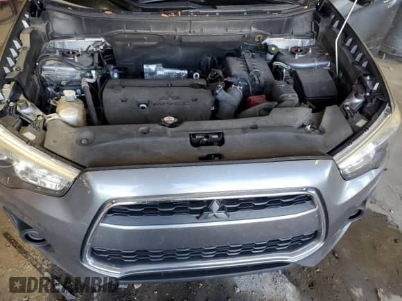 2015 Mitsubishi Outlander ES с VIN 4A4AP3AU8FE060406, выставлен на аукционе Copart как лот 87388425 с пробегом 101 455 миль миль и Списание • Salvage title. История ставок и продаж доступна на DreamBid. Изображение 12.