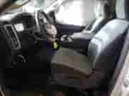 2022 Ram 1500 SLT z VIN 3C6JR7ET4NG188005, wystawiony jako Copart lot #84073114 z przebiegiem 16 813 mil mil oraz Czysty tytuł • Clean title. Historia ofert i sprzedaży dostępna na DreamBid. Obrazek 7.