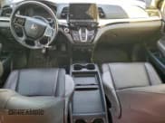 ✅ 2022 Honda Odyssey Touring • VIN: 5FNRL6H86NB039888 • Lot: 96130505. Wystawiony na Copart z przebiegiem 65 240 mil. Bezpłatny archiwum sprzedaży aukcyjnych z USA i szczegółowy raport historii pojazdu na DreamBid. Zdjęcie 8.