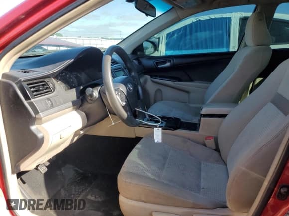 ✅ 2014 Toyota Camry L • VIN: 4T1BF1FK0EU737460 • Lot: 70958405. Listed on Copart with 153,986 mi. Free auction sales archive from the USA and detailed vehicle history report at DreamBid. Image 7.