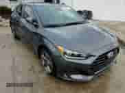 2019 Hyundai Veloster 2.0 z VIN KMHTG6AF4KU011847, wystawiony jako Copart lot #84816564 z przebiegiem 63 746 mil mil oraz Nie do naprawy • Non repairable. Historia ofert i sprzedaży dostępna na DreamBid. Obrazek 13.