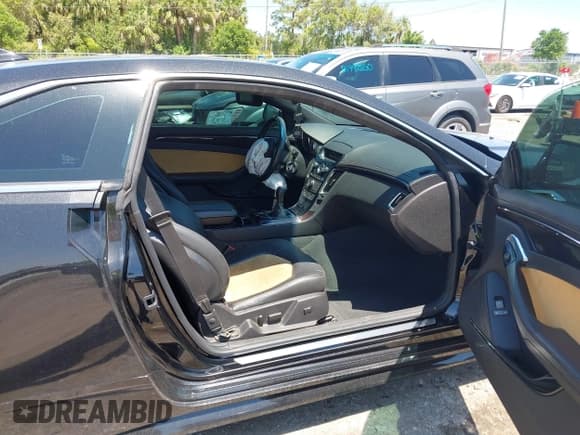 ✅ 2012 Cadillac CTS-V • VIN: 1G6DV1EPXC0128025 • Лот: 41969484. Опубликован ранее на IAAI с пробегом 92 490 миль. Бесплатный доступ к архиву аукционных продаж из США и подробный отчёт об истории автомобиля на DreamBid. Изображение 5.