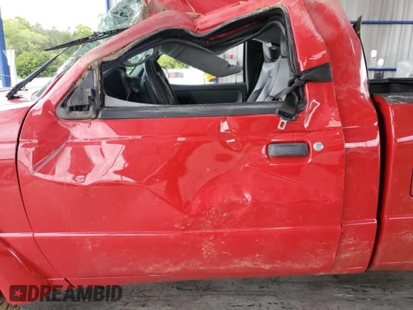 ✅ 2004 Ford Ranger XL • VIN: 1FTYR10U94PA05597 • Lot: 67298485. Wystawiony na Copart z przebiegiem Nie podano. Bezpłatny archiwum sprzedaży aukcyjnych z USA i szczegółowy raport historii pojazdu na DreamBid. Zdjęcie 7.