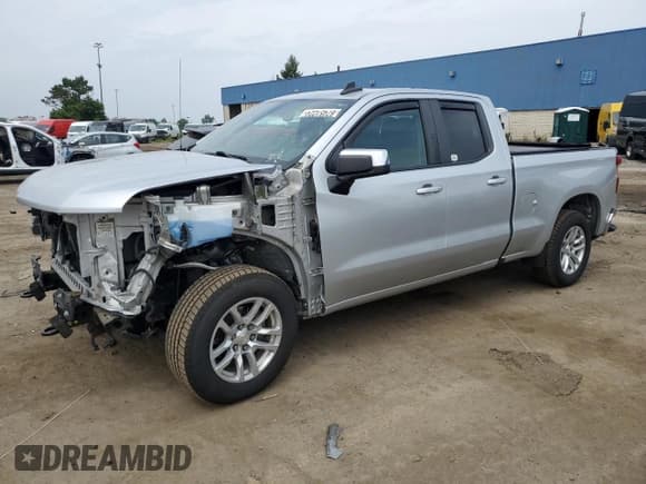 ✅ 2019 Chevrolet Silverado 1500 LT • VIN: 1GCRYDEDXKZ294640 • Lot: 67451224. Wystawiony na Copart z przebiegiem 108 404 mil. Bezpłatny archiwum sprzedaży aukcyjnych z USA i szczegółowy raport historii pojazdu na DreamBid. Zdjęcie 1.