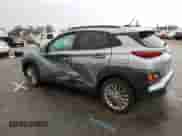 2020 Hyundai Kona SEL z VIN KM8K22AA5LU561406, wystawiony jako Copart lot #41145653 z przebiegiem 32 471 mil mil oraz . Historia ofert i sprzedaży dostępna na DreamBid. Obrazek 2.