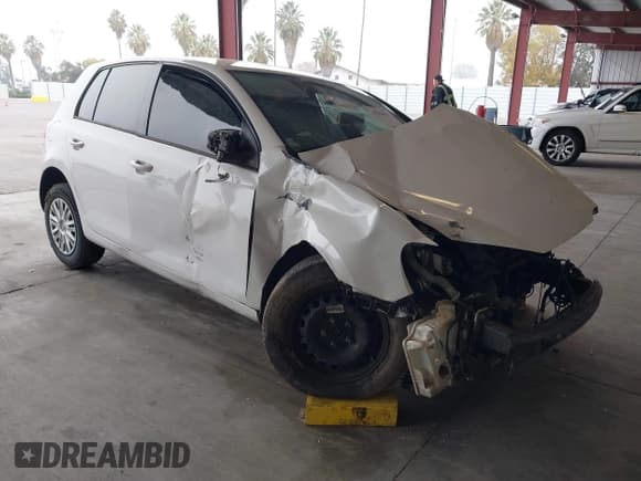 ✅ 2013 Volkswagen Golf • VIN: WVWDB7AJ1DW119612 • Lot: 43818963. Listed on IAAI with Not provided. Free auction sales archive from the USA and detailed vehicle history report at DreamBid. Image 1.