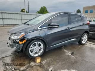 2021 Chevrolet Bolt EV LT с VIN 1G1FY6S0XM4111424, выставлен на аукционе Copart как лот 70569165 с пробегом 72 005 миль миль и Списание • Salvage title. История ставок и продаж доступна на DreamBid. Изображение 1.