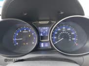 ✅ 2013 Hyundai Veloster Turbo • VIN: KMHTC6AE5DU104074 • Lot: 42225574. Wystawiony na IAAI z przebiegiem 172 836 mil. Bezpłatny archiwum sprzedaży aukcyjnych z USA i szczegółowy raport historii pojazdu na DreamBid. Zdjęcie 7.