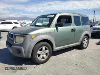 ✅ 2005 Honda Element EX • VIN: 5J6YH186X5L005796 • Lot: 85368635. Listed on Copart with 219,069 mi. Free auction sales archive from the USA and detailed vehicle history report at DreamBid. Image 1.