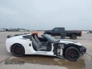 ✅ 2016 Chevrolet Corvette Z51 3LT • VIN: 1G1YM2D79G5105989 • Lot: 42267152. Wystawiony na IAAI z przebiegiem 34 283 mil. Bezpłatny archiwum sprzedaży aukcyjnych z USA i szczegółowy raport historii pojazdu na DreamBid. Zdjęcie 13.