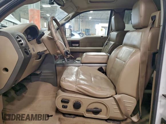 ✅ 2005 Ford F-150 XLT • VIN: 1FTPX14555NA25234 • Лот: 95290685. Опубликован ранее на Copart с пробегом 235 193 миль. Бесплатный доступ к архиву аукционных продаж из США и подробный отчёт об истории автомобиля на DreamBid. Изображение 7.