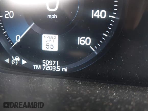 ✅ 2020 Volvo XC90 Momentum • VIN: YV4102PK2L1544616 • Lot: 42733502. Listed on IAAI with 72,035 mi. Free auction sales archive from the USA and detailed vehicle history report at DreamBid. Image 15.