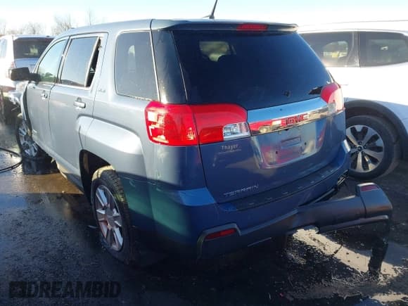 ✅ 2011 GMC Terrain SLE-1 • VIN: 2CTALMEC2B6384836 • Lot: 43715337. Listed on IAAI with 121,558 mi. Free auction sales archive from the USA and detailed vehicle history report at DreamBid. Image 3.