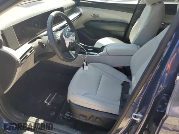 2025 Hyundai Tucson SEL Convenience z VIN 5NMJCCDE3SH464504, wystawiony jako Copart lot #61355055 z przebiegiem 1 305 mil mil oraz Szkoda całkowita • Salvage title. Historia ofert i sprzedaży dostępna na DreamBid. Obrazek 7.