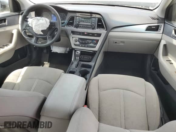 2017 Hyundai Sonata SE with VIN 5NPE24AF8HH589839, listed as a Copart auction lot 81138105 with 105,933 mi miles and Salvage title. Bid and sale history available at DreamBid. Image 8.