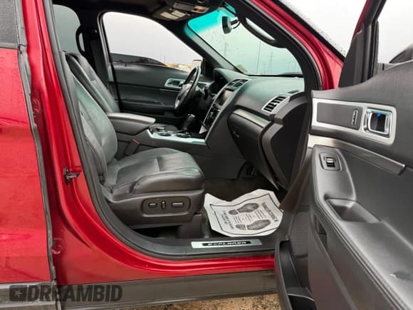 ✅ 2015 Ford Explorer Sport • VIN: 1FM5K8GT0FGA13924 • Lot: 94094185. Listed on Copart with 203,458 mi. Free auction sales archive from the USA and detailed vehicle history report at DreamBid. Image 5.