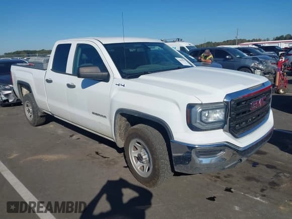 ✅ 2019 GMC Sierra 1500 • VIN: 2GTV2LECXK1161547 • Лот: 43499991. Опубликован ранее на IAAI с пробегом 159 248 миль. Бесплатный доступ к архиву аукционных продаж из США и подробный отчёт об истории автомобиля на DreamBid. Изображение 1.