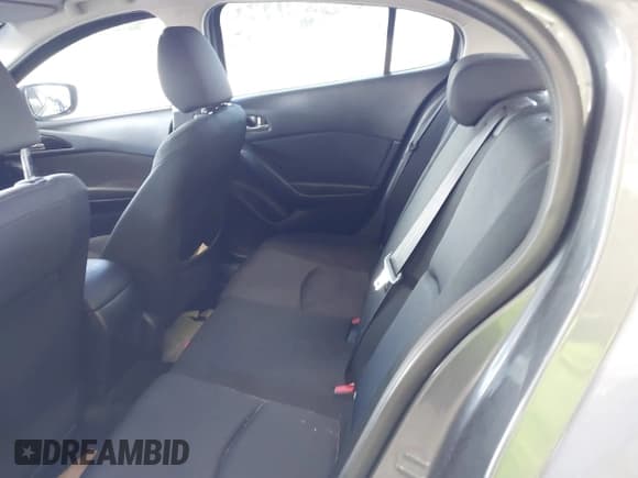 ✅ 2016 Mazda 3 i Sport • VIN: 3MZBM1J70GM302830 • Лот: 42960591. Опубликован ранее на IAAI с пробегом 87 644 миль. Бесплатный доступ к архиву аукционных продаж из США и подробный отчёт об истории автомобиля на DreamBid. Изображение 8.