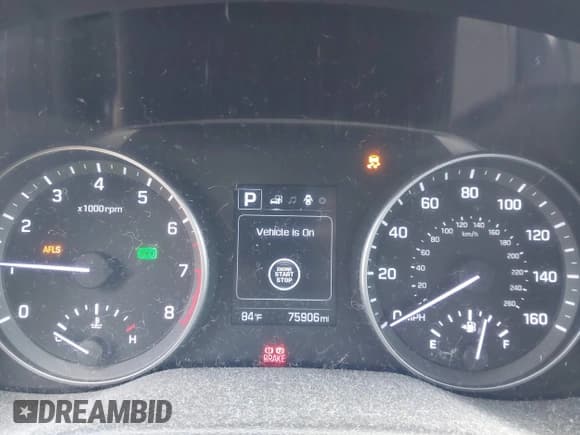 ✅ 2017 Hyundai Elantra SE • VIN: KMHD84LF3HU260202 • Lot: 42783393. Wystawiony na IAAI z przebiegiem 75 906 mil. Bezpłatny archiwum sprzedaży aukcyjnych z USA i szczegółowy raport historii pojazdu na DreamBid. Zdjęcie 7.