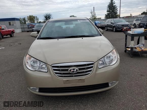 ✅ 2010 Hyundai Elantra SE • VIN: KMHDU4AD5AU954599 • Lot: 85159325. Listed on Copart with 161,251 mi. Free auction sales archive from the USA and detailed vehicle history report at DreamBid. Image 5.