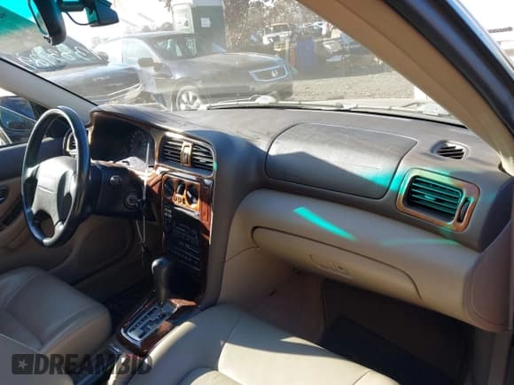 ✅ 2001 Subaru Legacy Outback Limited • VIN: 4S3BH686517631770 • Lot: 43839291. Listed on IAAI with 179,140 mi. Free auction sales archive from the USA and detailed vehicle history report at DreamBid. Image 5.