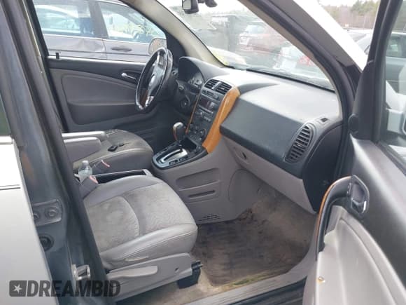 ✅ 2006 Saturn VUE • VIN: 5GZCZ53496S859307 • Lot: 42031749. Wystawiony na IAAI z przebiegiem 241 875 mil. Bezpłatny archiwum sprzedaży aukcyjnych z USA i szczegółowy raport historii pojazdu na DreamBid. Zdjęcie 5.