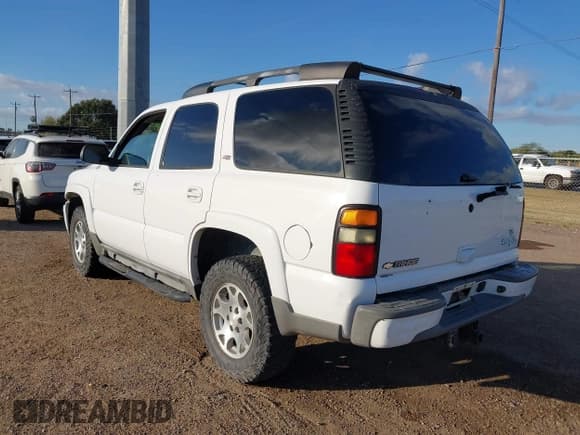 ✅ 2006 Chevrolet Tahoe Z71 • VIN: 1GNEK13ZX6R127866 • Lot: 43675938. Listed on IAAI with 232,675 mi. Free auction sales archive from the USA and detailed vehicle history report at DreamBid. Image 3.