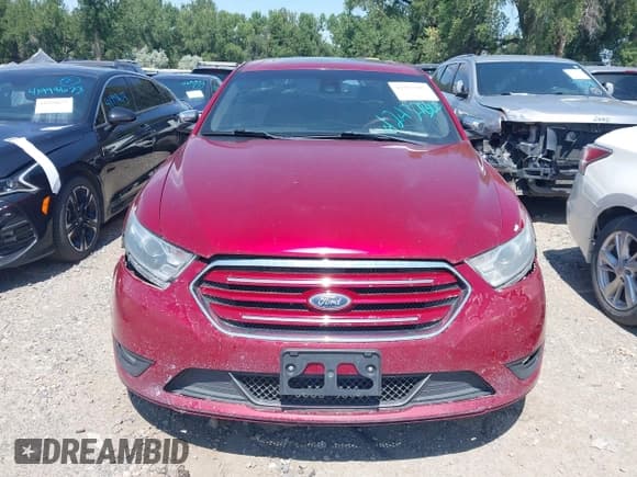 ✅ 2016 Ford Taurus Limited • VIN: 1FAHP2J89GG100183 • Lot: 42437305. Listed on IAAI with 166,207 mi. Free auction sales archive from the USA and detailed vehicle history report at DreamBid. Image 12.