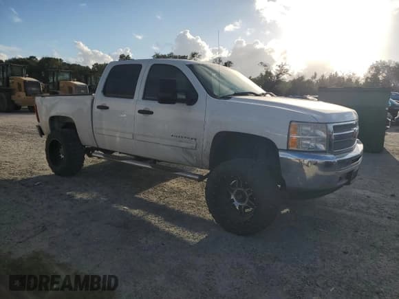 ✅ 2012 Chevrolet Silverado 1500 LT • VIN: 3GCPKSE2XCG246374 • Lot: 74093654. Listed on Copart with 204,783 mi. Free auction sales archive from the USA and detailed vehicle history report at DreamBid. Image 4.