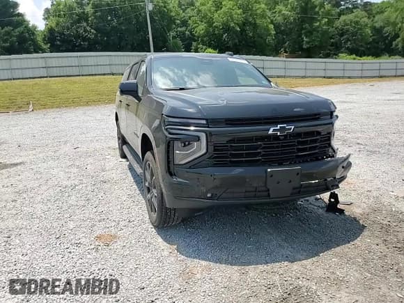 ✅ 2025 Chevrolet Suburban RST • VIN: 1GNS6ERD9SR311247 • Lot: 62546485. Listed on Copart with 955 mi. Free auction sales archive from the USA and detailed vehicle history report at DreamBid. Image 14.