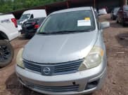 ✅ 2007 Nissan Versa S • VIN: 3N1BC13E67L353100 • Lot: 42356199. Listed on IAAI with 412,765 mi. Free auction sales archive from the USA and detailed vehicle history report at DreamBid. Image 6.