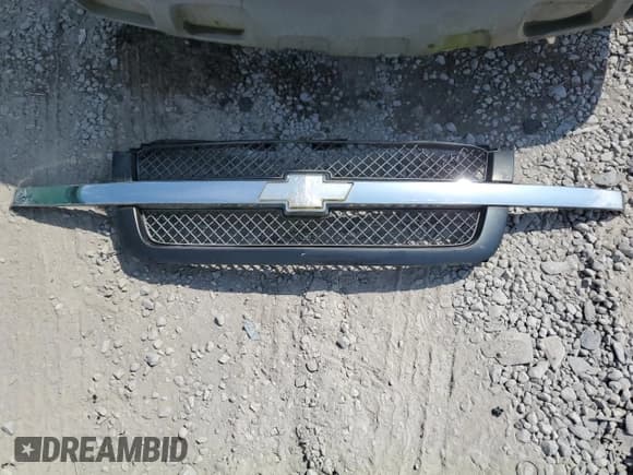 ✅ 2003 Chevrolet Silverado 1500 LS • VIN: 2GCEC19T631202351 • Лот: 66926624. Опубликован ранее на Copart с пробегом 192 866 миль. Бесплатный доступ к архиву аукционных продаж из США и подробный отчёт об истории автомобиля на DreamBid. Изображение 12.