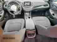 2022 Chevrolet Malibu LT z VIN 1G1ZD5ST1NF136537, wystawiony jako Copart lot #71029825 z przebiegiem 72 737 mil mil oraz Czysty tytuł • Clean title. Historia ofert i sprzedaży dostępna na DreamBid. Obrazek 8.