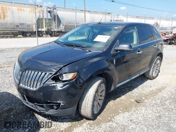 ✅ 2014 Lincoln MKX • VIN: 2LMDJ6JK7EBL17569 • Lot: 43245180. Listed on IAAI with 142,748 mi. Free auction sales archive from the USA and detailed vehicle history report at DreamBid. Image 2.