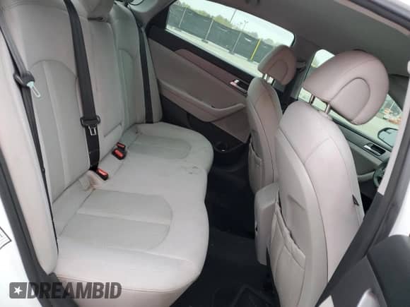 2015 Hyundai Sonata SE with VIN 5NPE24AF7FH001832, listed as a Copart auction lot 90296815 with 134,035 mi miles and Clean title. Bid and sale history available at DreamBid. Image 10.