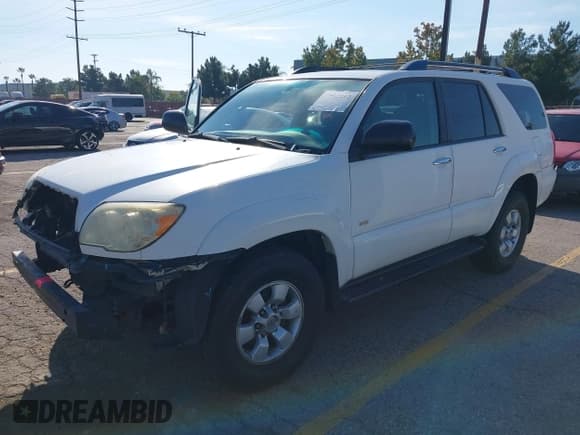 ✅ 2006 Toyota 4Runner SR5 • VIN: JTEZU14RX68065065 • Лот: 43750992. Опубликован ранее на IAAI с пробегом 265 847 миль. Бесплатный доступ к архиву аукционных продаж из США и подробный отчёт об истории автомобиля на DreamBid. Изображение 2.