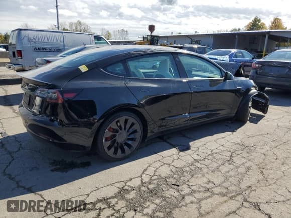 ✅ 2023 Tesla Model 3 Performance • VIN: 5YJ3E1EC2PF562968 • Лот: 80731125. Опубликован ранее на Copart с пробегом 25 014 миль. Бесплатный доступ к архиву аукционных продаж из США и подробный отчёт об истории автомобиля на DreamBid. Изображение 3.
