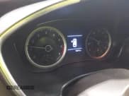 ✅ 2020 Hyundai Santa Fe SE • VIN: 5NMS2CAD1LH180650 • Lot: 43613245. Wystawiony na IAAI z przebiegiem 90 391 mil. Bezpłatny archiwum sprzedaży aukcyjnych z USA i szczegółowy raport historii pojazdu na DreamBid. Zdjęcie 7.