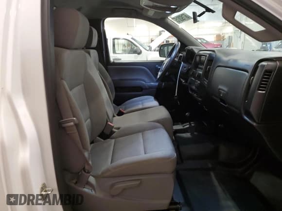 ✅ 2014 Chevrolet Silverado 1500 Work Truck • VIN: 1GCNKPEC5EZ218207 • Lot: 87192015. Wystawiony na Copart z przebiegiem 119 469 mil. Bezpłatny archiwum sprzedaży aukcyjnych z USA i szczegółowy raport historii pojazdu na DreamBid. Zdjęcie 10.