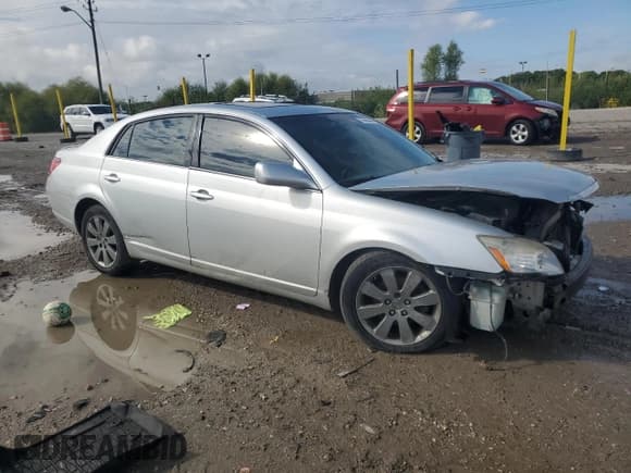 ✅ 2007 Toyota Avalon Limited • VIN: 4T1BK36B47U202822 • Lot: 81480565. Wystawiony na Copart z przebiegiem 273 653 mil. Bezpłatny archiwum sprzedaży aukcyjnych z USA i szczegółowy raport historii pojazdu na DreamBid. Zdjęcie 4.