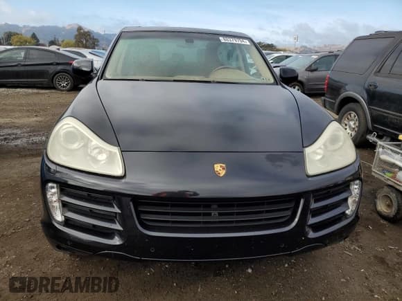 ✅ 2008 Porsche Cayenne • VIN: WP1AA29P58LA12893 • Lot: 80379794. Listed on Copart with 201,823 mi. Free auction sales archive from the USA and detailed vehicle history report at DreamBid. Image 5.