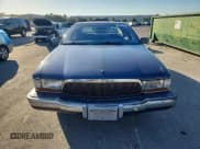 ✅ 1995 Buick Roadmaster Collectors Edition • VIN: 1G4BN52P6SR400754 • Lot: 92871085. Listed on Copart with 154,633 mi. Free auction sales archive from the USA and detailed vehicle history report at DreamBid. Image 5.