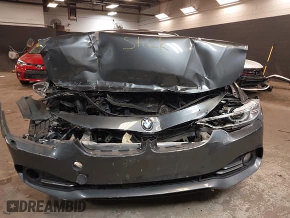 ✅ 2014 BMW 4 Series 428i xDrive • VIN: WBA3T1C59EPS98299 • Lot: 41741235. Wystawiony na IAAI z przebiegiem 93 000 mil. Bezpłatny archiwum sprzedaży aukcyjnych z USA i szczegółowy raport historii pojazdu na DreamBid. Zdjęcie 12.