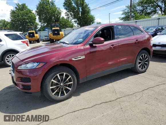 ✅ 2017 Jaguar F-Pace 35t • VIN: SADCS2BV4HA051328 • Lot: 61606355. Wystawiony na Copart z przebiegiem Nie podano. Bezpłatny archiwum sprzedaży aukcyjnych z USA i szczegółowy raport historii pojazdu na DreamBid. Zdjęcie 1.