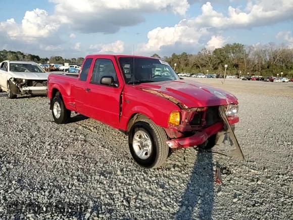 ✅ 2003 Ford Ranger XL Fleet • VIN: 1FTYR44V13PB20438 • Lot: 94589715. Listed on Copart with 212,614 mi. Free auction sales archive from the USA and detailed vehicle history report at DreamBid. Image 14.