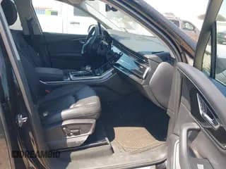 ✅ 2021 Audi Q7 Premium Plus • VIN: WA1LXAF78MD020430 • Лот: 43250959. Опубликован ранее на IAAI с пробегом 112 816 миль. Бесплатный доступ к архиву аукционных продаж из США и подробный отчёт об истории автомобиля на DreamBid. Изображение 5.