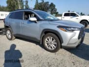 ✅ 2024 Toyota Corolla Cross LE • VIN: 7MUBAABG5RV112489 • Lot: 80777095. Wystawiony na Copart z przebiegiem 20 929 mil. Bezpłatny archiwum sprzedaży aukcyjnych z USA i szczegółowy raport historii pojazdu na DreamBid. Zdjęcie 4.