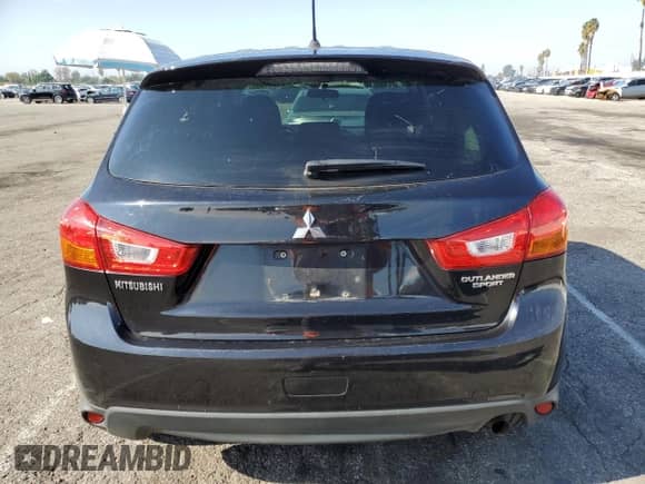 2013 Mitsubishi Outlander ES с VIN 4A4AP3AU6DE025313, выставлен на аукционе Copart как лот 90697865 с пробегом 123 732 миль миль и Списание • Salvage title. История ставок и продаж доступна на DreamBid. Изображение 6.